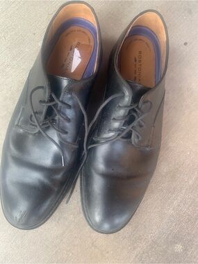 Bostonian Black Leather Derby Dress Shoes